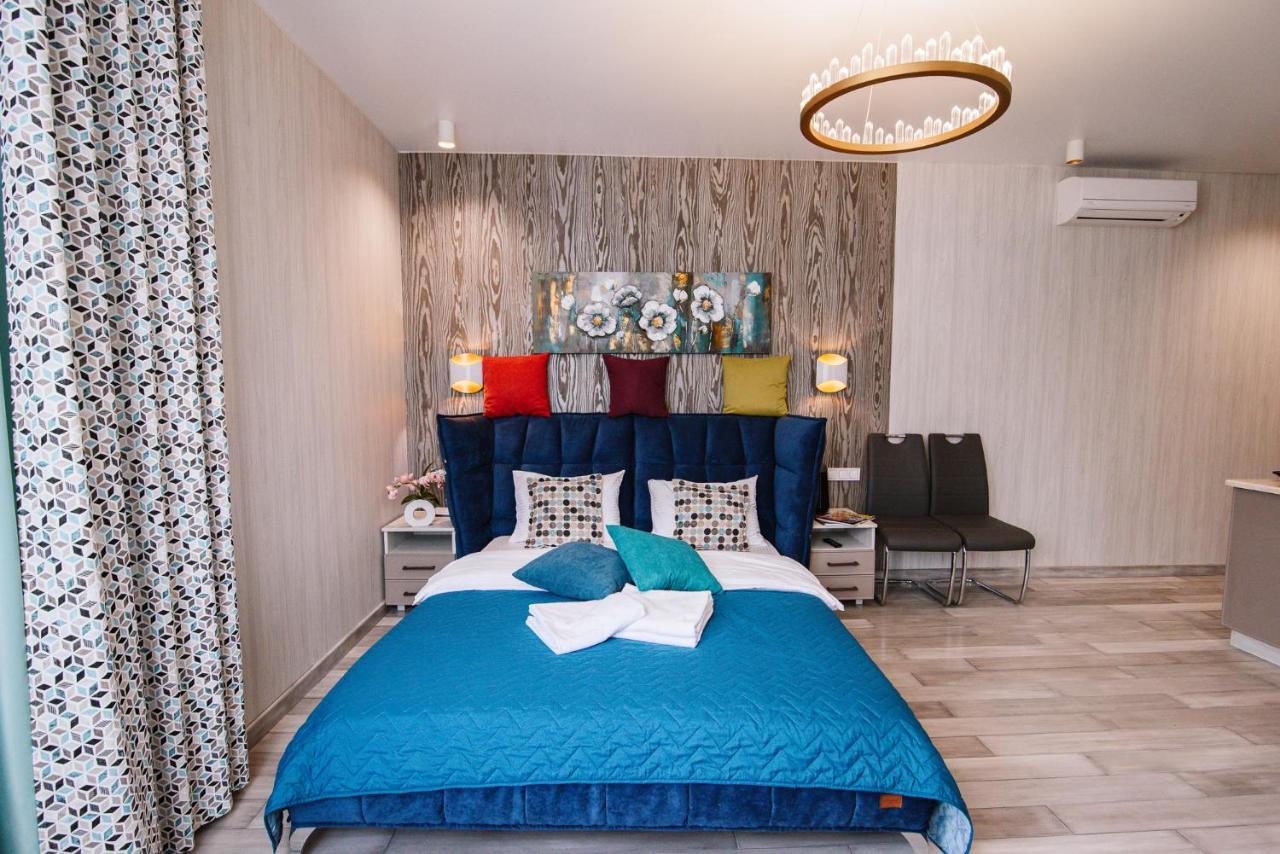 קייב Royal Tower Luxurious Smart Residence מראה חיצוני תמונה