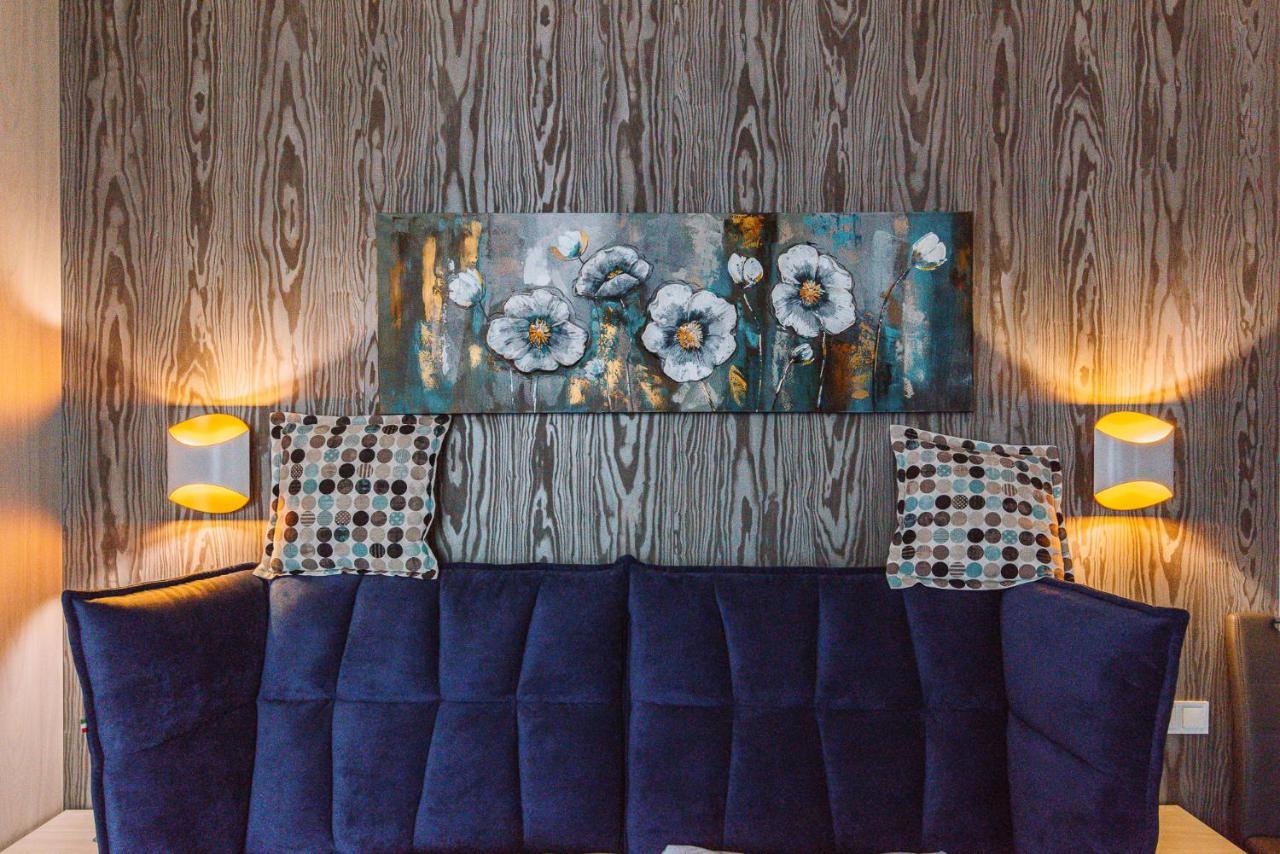 קייב Royal Tower Luxurious Smart Residence מראה חיצוני תמונה